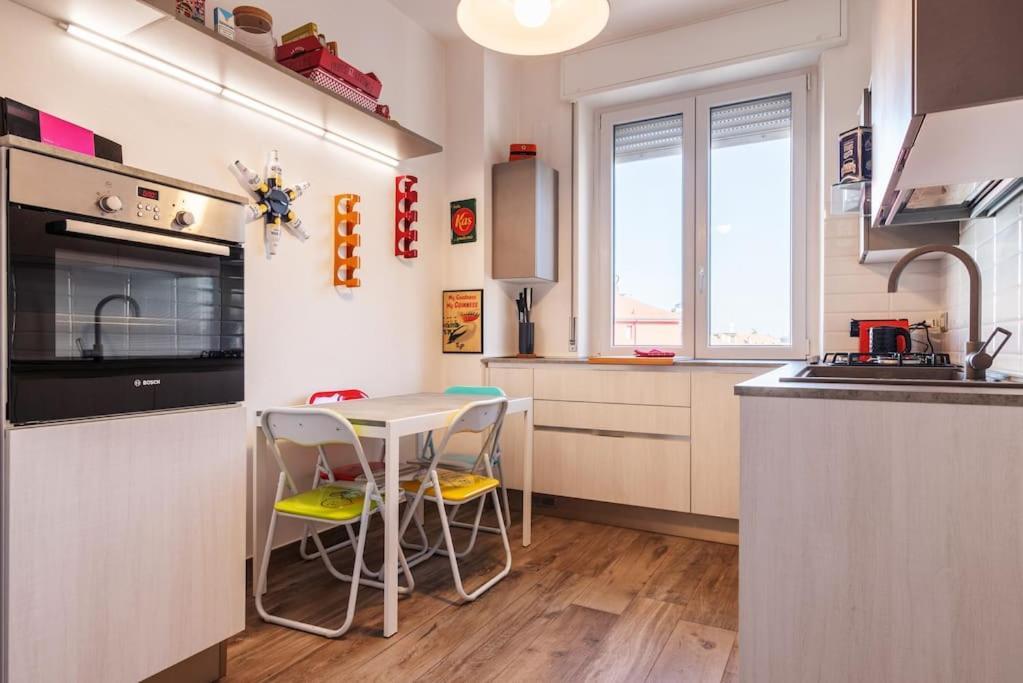 Il Bilocale In Caterina Da Forli Apartment - Milan — Photos 2